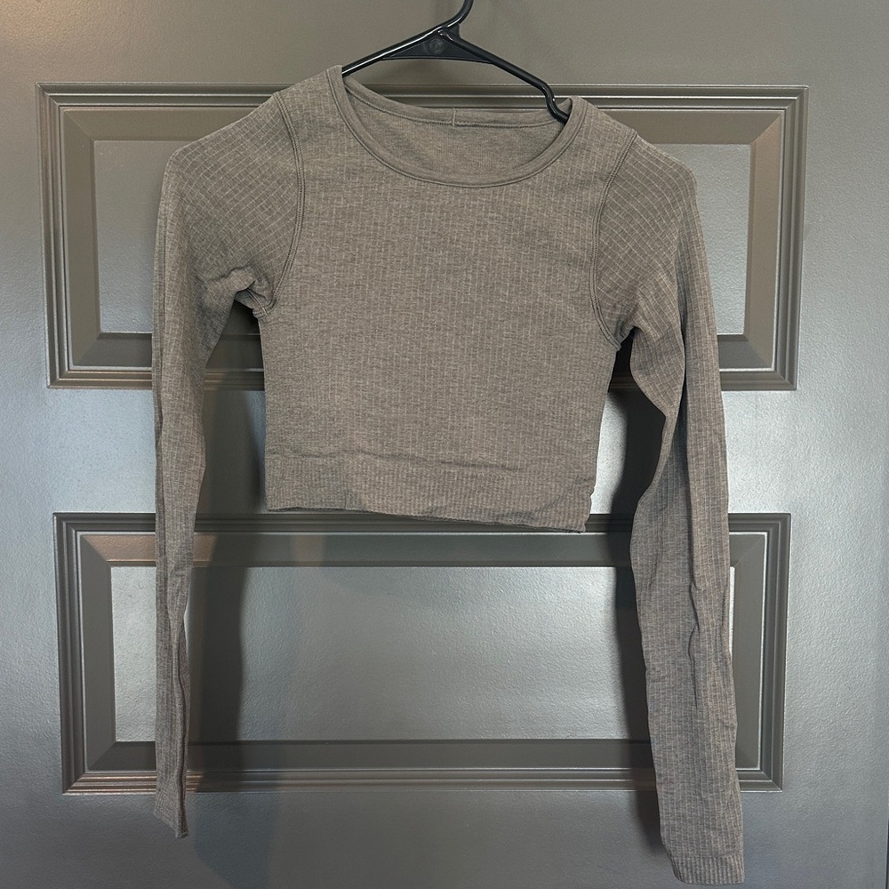 Lululemon Women’s Ebb to Street Ribbed Long Sleeve Cropped Top